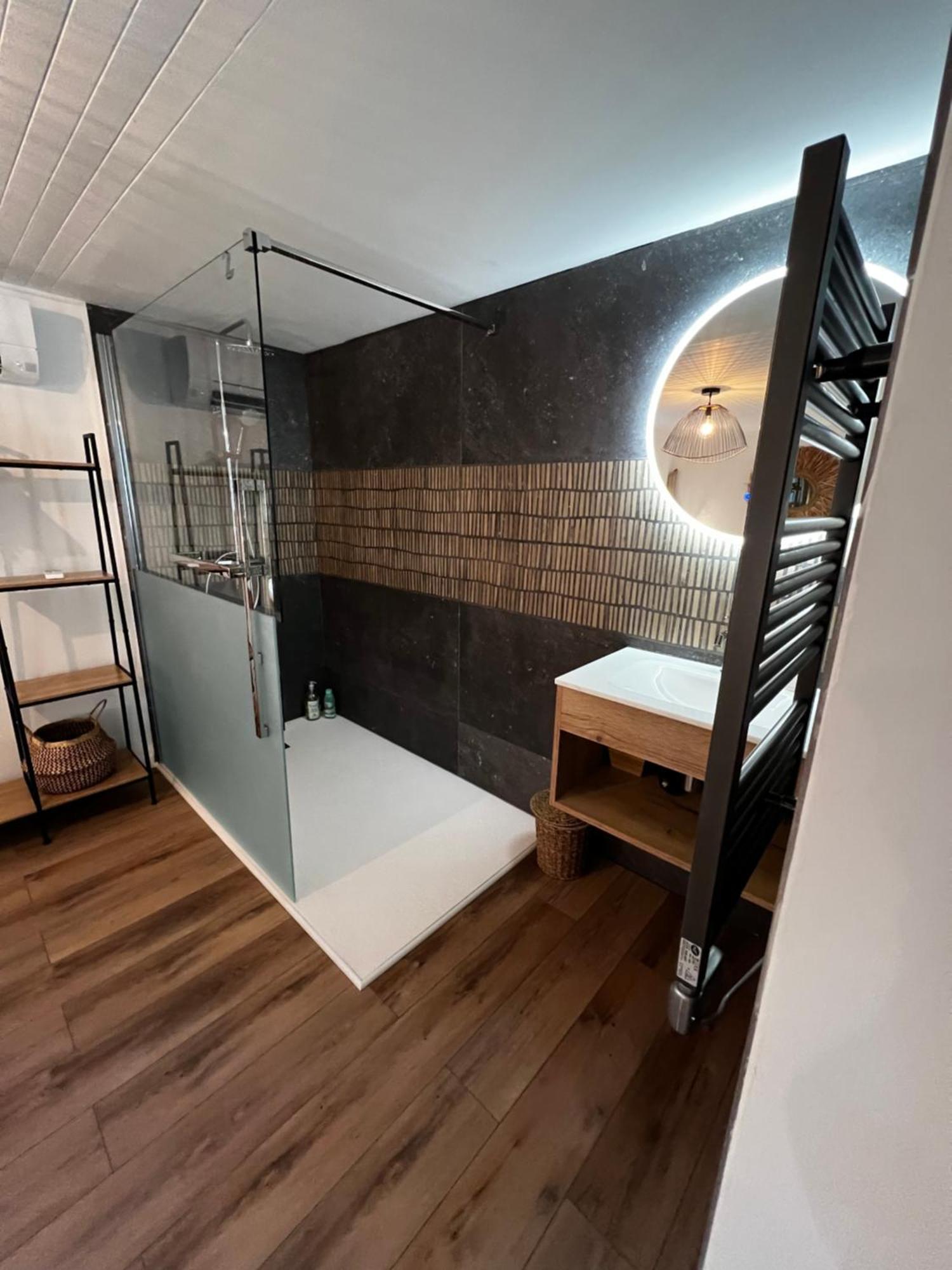 Apartment Cocon Cosy Romantique, Jacuzzi Piscine *